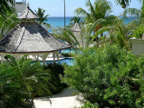 Apartamento Schooner Bay 105