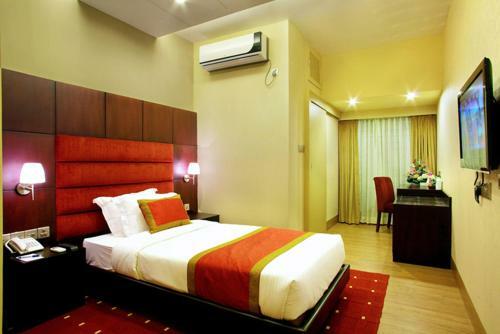 Hotel West Park Inn