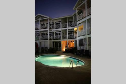 Apartamento Sea Glass Villa - Spacious 1 Bed, 2 Bath On West Coast