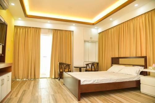 Hotel The69 Service Apartment