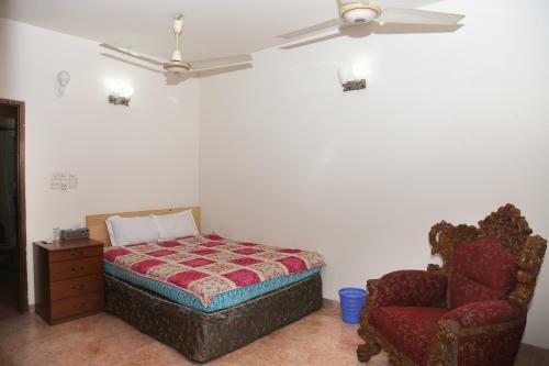 Hostal Maya Service Apt Guest House