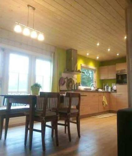 House With 2 Bedrooms In Erezee With Enclosed Garden