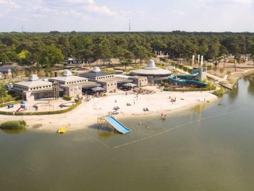 Holiday Home Europarcs Resort Zilverstrand-10