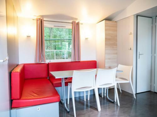 Fine Chalet With Microwave Located In The Ardennes
