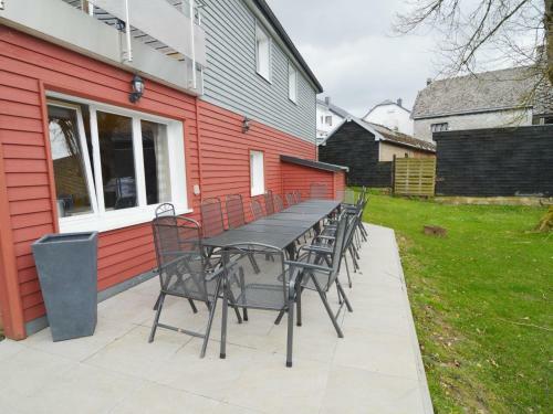 Spacious Cottage With Sauna In Waimes