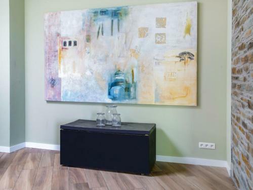 Gorgeous Apartment In Ortho With Garden