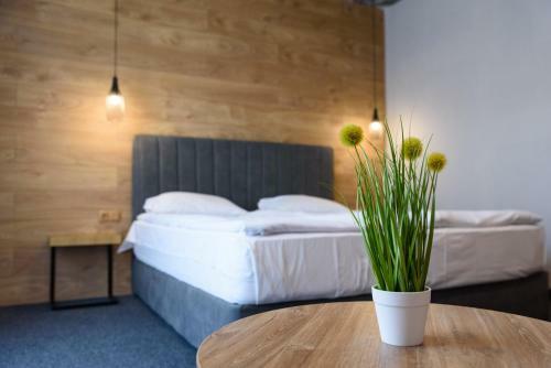 Avenue Hotel Deluxe