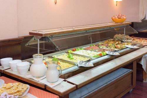 Oasis Park Hotel All Inclusive Beachfront By Asteri Hotels