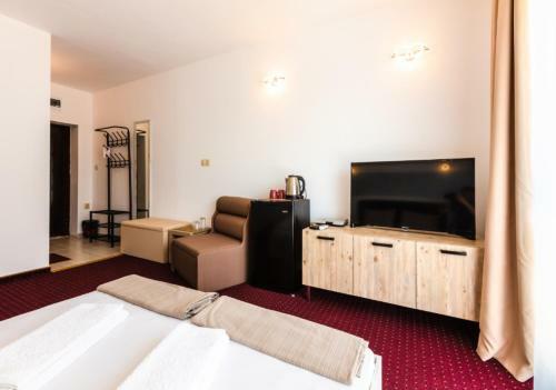 Hostal Guest House Theona