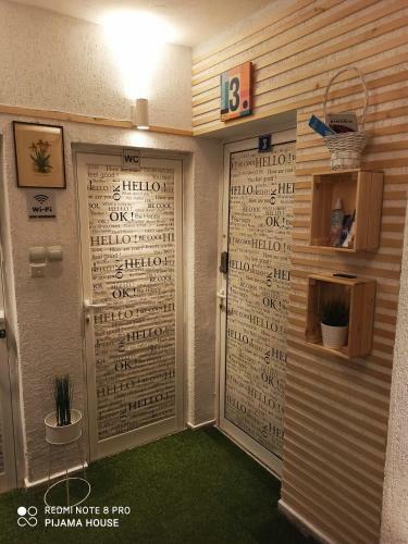 Albergue Pijama House