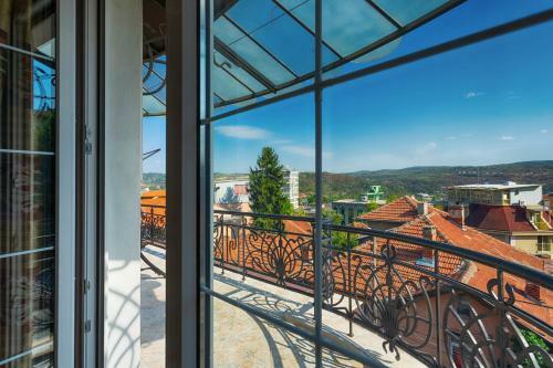 Hostal Chamurkov City House & Garden