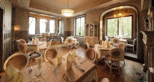 Hostal Villa Burov
