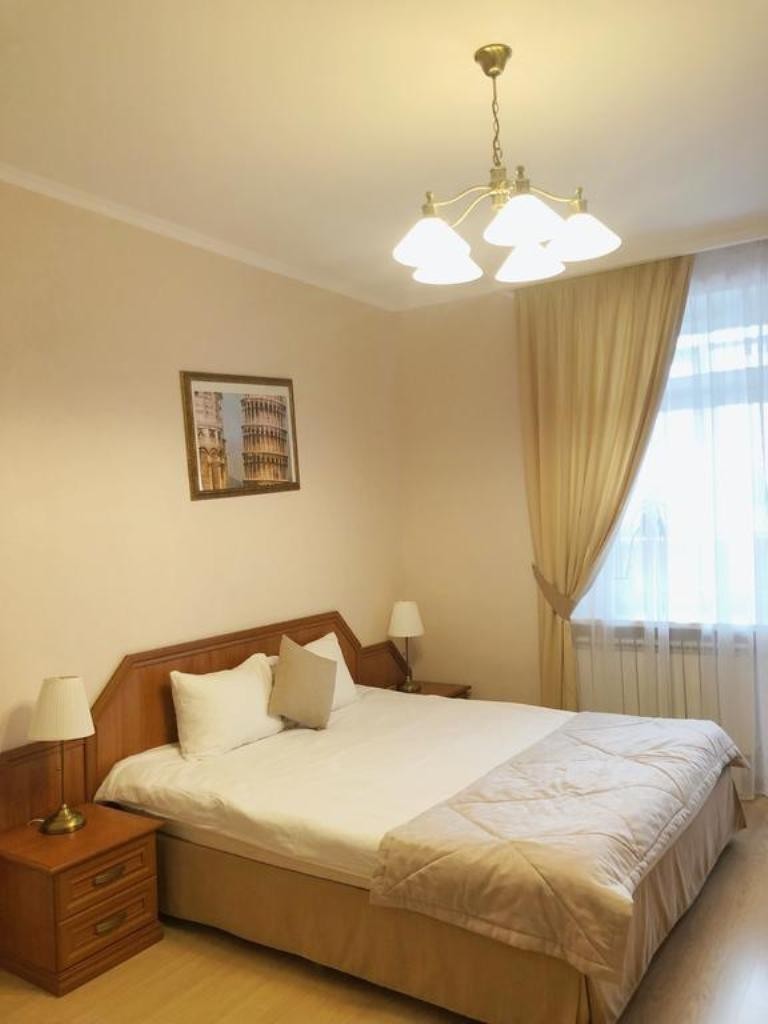 Lomonosov Hotel