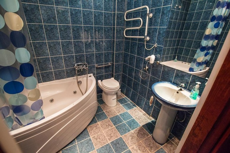 Noviy Arbat Hotel