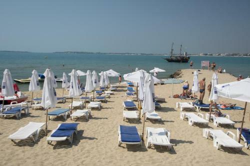 Hotel Nevis Resort & Aqua Park - All Inclusive