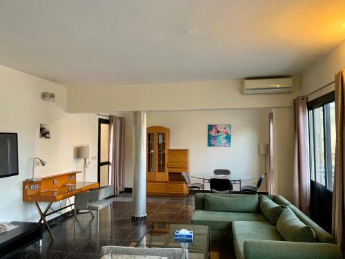 Livingstone Hotel