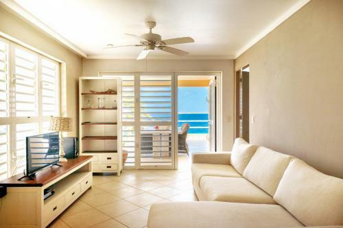 Apartamento Oceanfront Grouper At Den Laman
