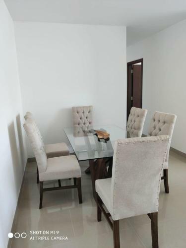 Atlantis Towers Apartamento