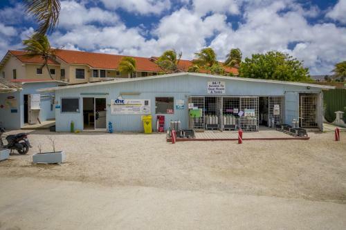 Apartamento Seaview Wahoo At Den Laman