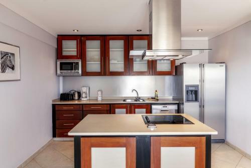 Oceanfront Apartment Dolphin At Den Laman