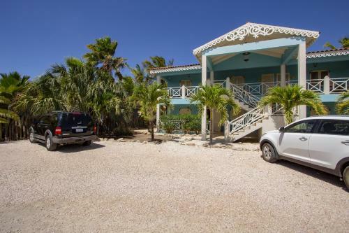 Aqua Breeze Apartment