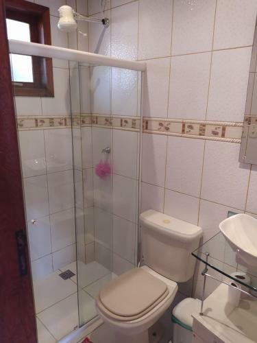 Casa Confort�vel Com Piscina Na Praia de Tucuns