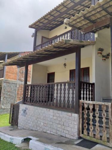 Ampla Casa