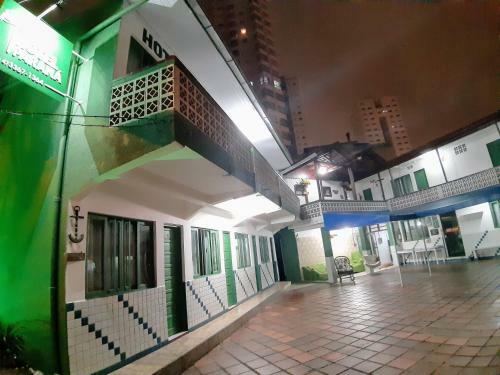 Hostal Hotel Paran� Bc
