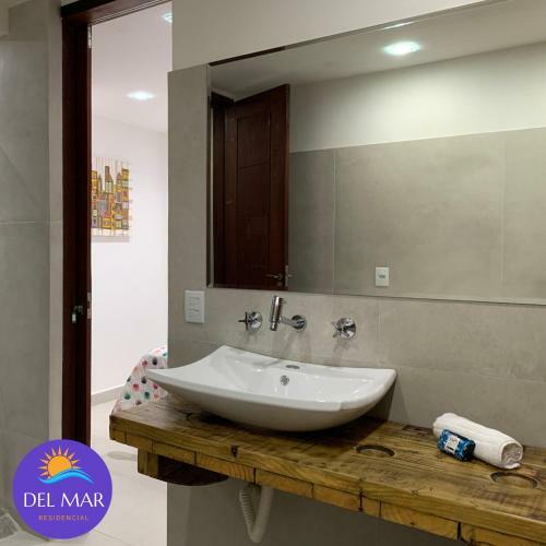 Apartamento Resdelmar - Su�tes