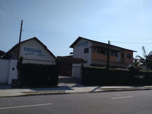 Hostal Pousada Atob� Bertioga