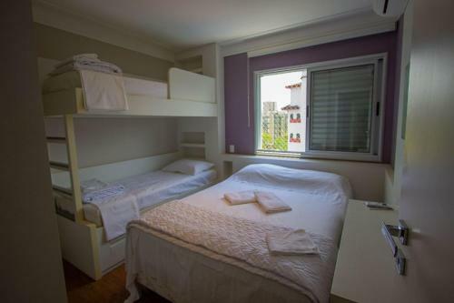 Apartamento Duplex Na Riviera � 70m Da Praia E Pr�ximo Ao Shopping.