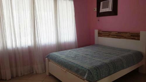 Casa Ampla Com Piscina, Sal�o de Jogos E Wi-fi