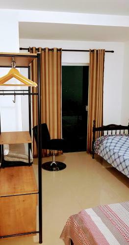 Quarto Com Varanda - Casa Do Edson