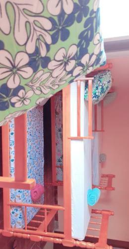 P� No Vale Hostel Canan�ia