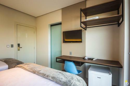 Naim Hotel