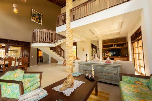 Casa Exclusiva E Luxuosa Em Jacum� Por Carpediem
