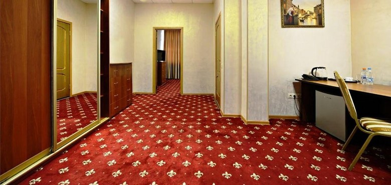 Hotel Rus