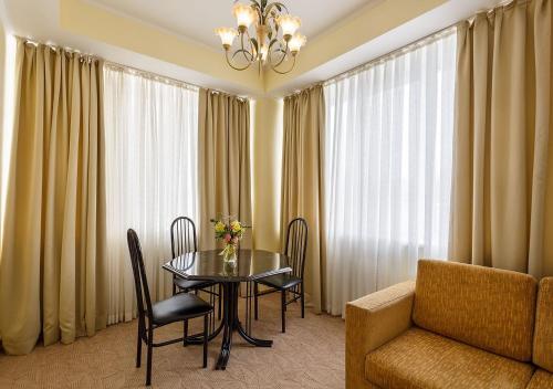 Hotel Svetlana Resort