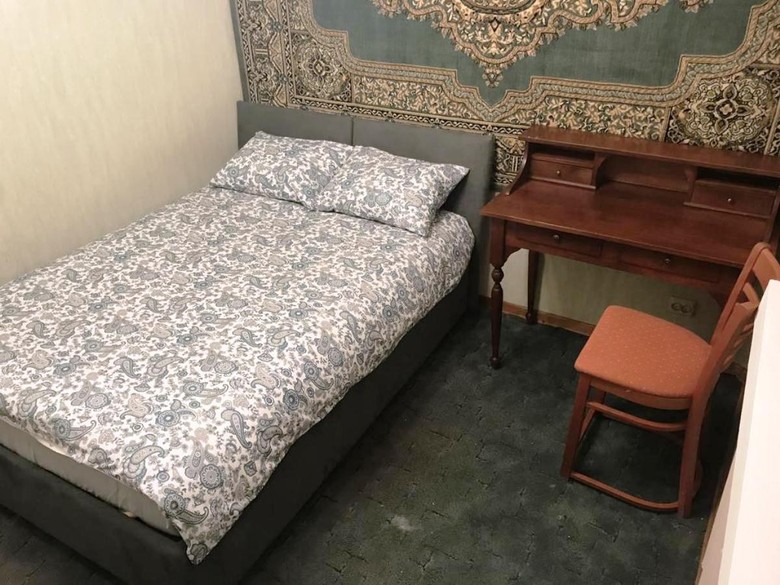 Souvenir Hostel