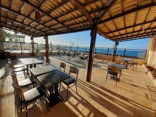 Apartamento Tabajara Flat - Ap 403 - Vista Lateral Mar