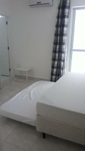 Apartamento Guaruj� Pitangueiras Frente Mar