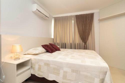 Aluguel Apartamento 2 Quartos Sendo 1 Su�te Itapema/sc