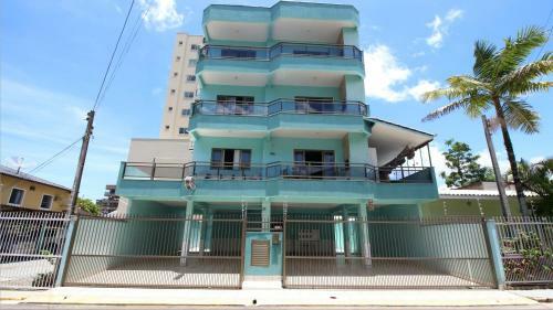 Apartamento Lateral Vista Psicina