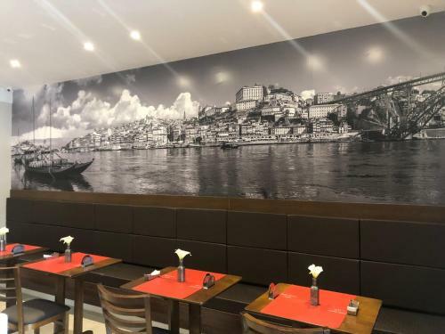 Jandira Premi�r Hotel