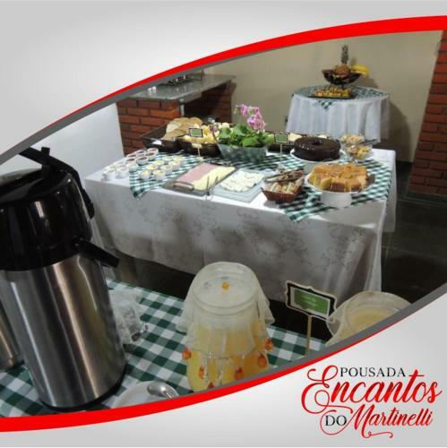Hostal Oyo Pousasa Encantos Do Martinelli