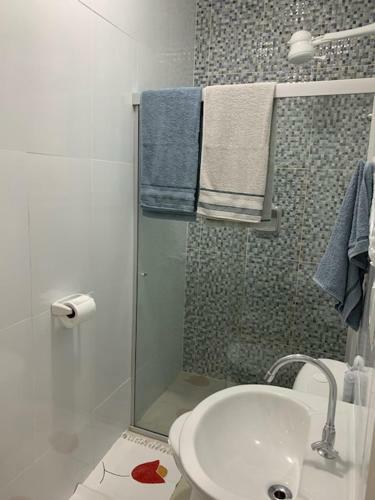 Moua Su�tes