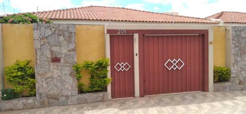 Anders House