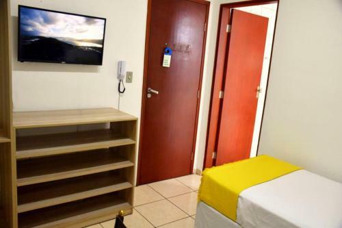 Hostal Pousada Tokyo Plaza