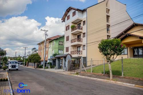 Apartamento 4 Pessoas Em Bairro Tranquilo