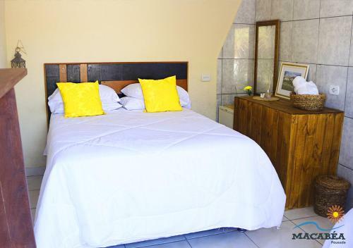 Hostal Macab�a